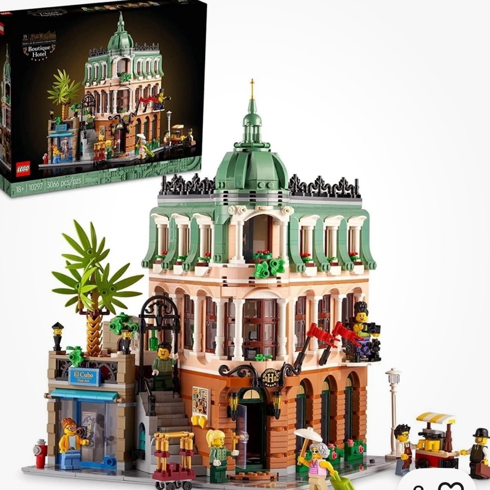 LEGO Creator Icons Boutique Hotel